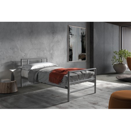 LIT 'SANDRO' 140X200 AVEC SOMMIER GRIS